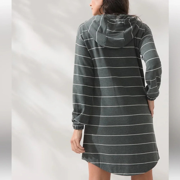 Soma Wknd Grey White Stripes Soft Lace Up Dress Long Sleeve Womens Size Small - Picture 2 of 13